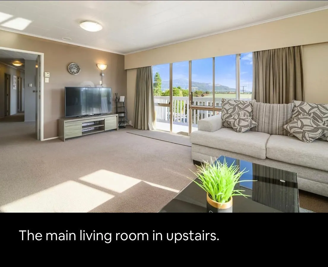 Spacious Utuhina Holiday House Rotorua