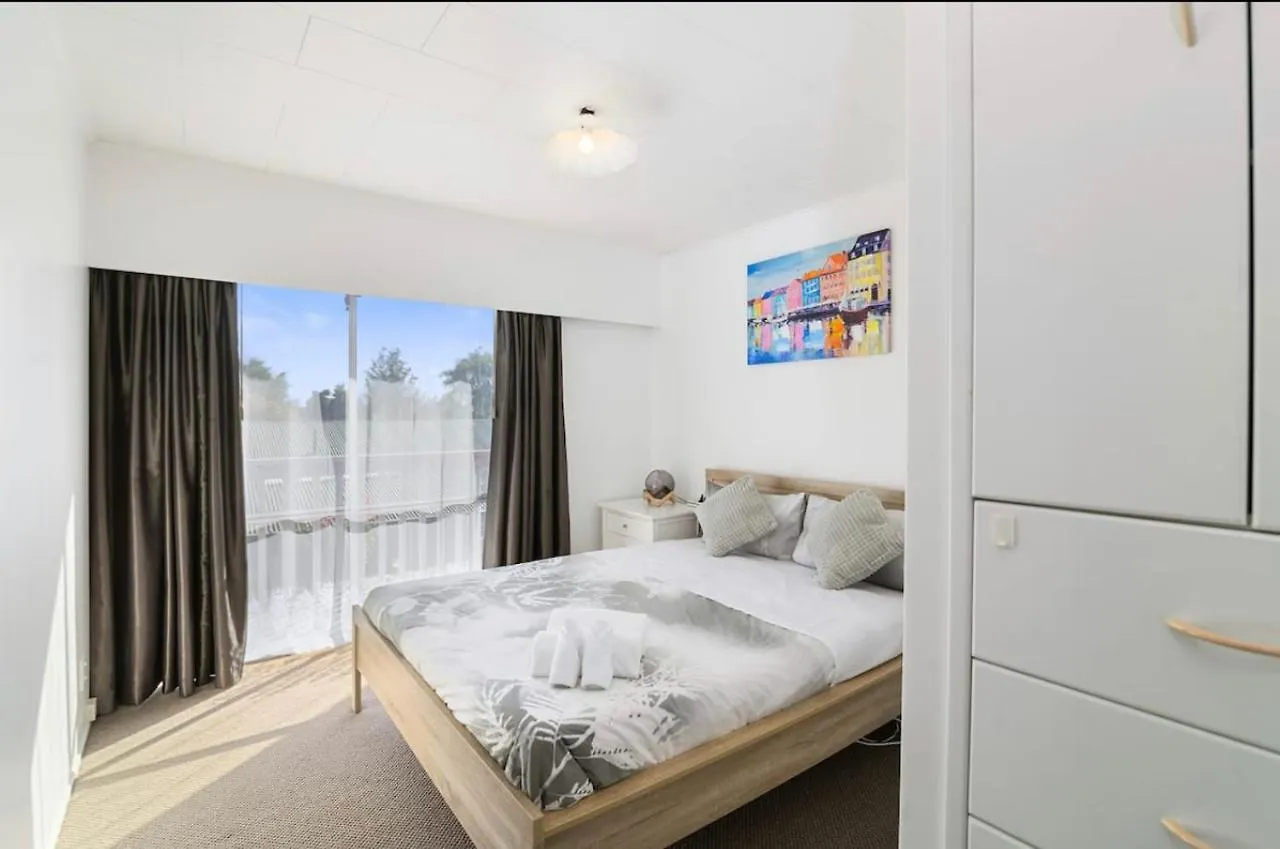 Spacious Utuhina Holiday House Rotorua