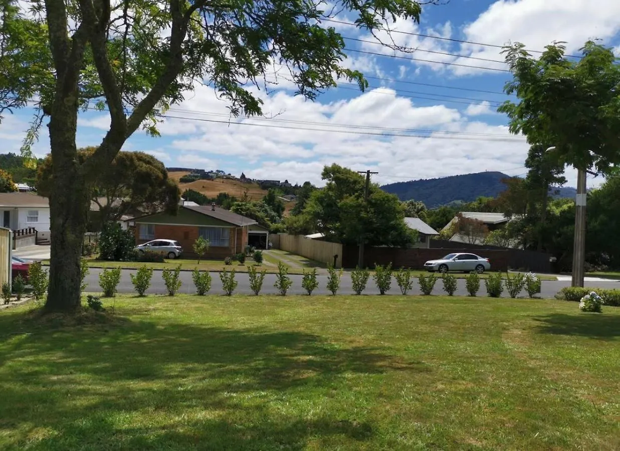 Spacious Utuhina Holiday House Rotorua 0*,